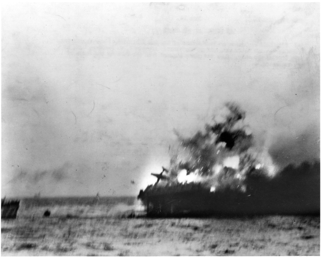 Photo #: 80-G-11916  Battle of the Coral Sea, May 1942
