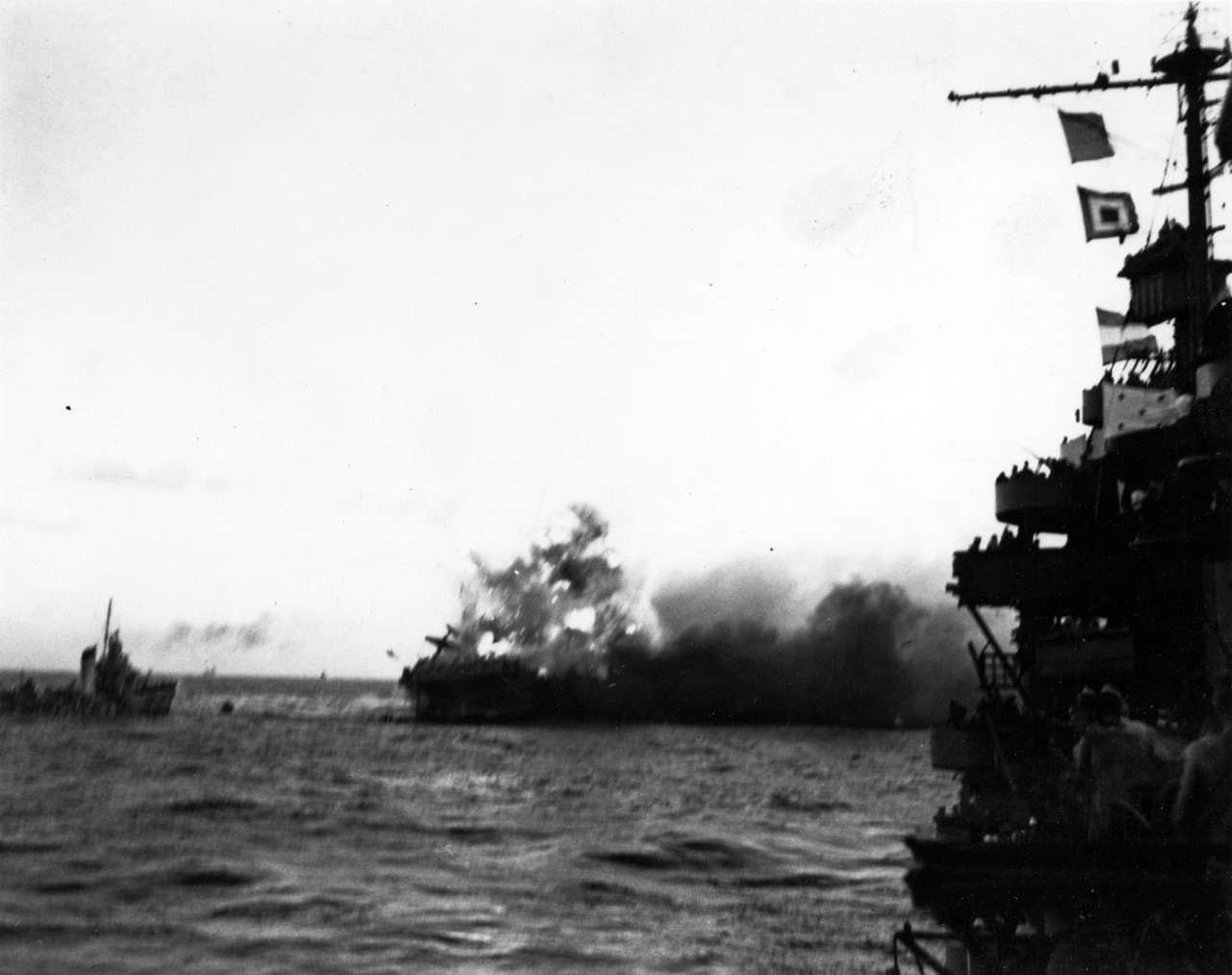 Photo #: 80-G-7413  Battle of the Coral Sea, May 1942
