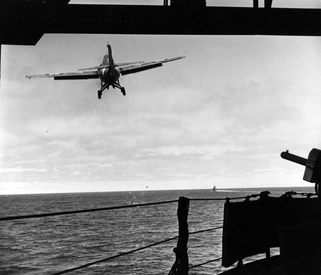Photo #: 80-G-312016  Battle of Midway, June 1942
