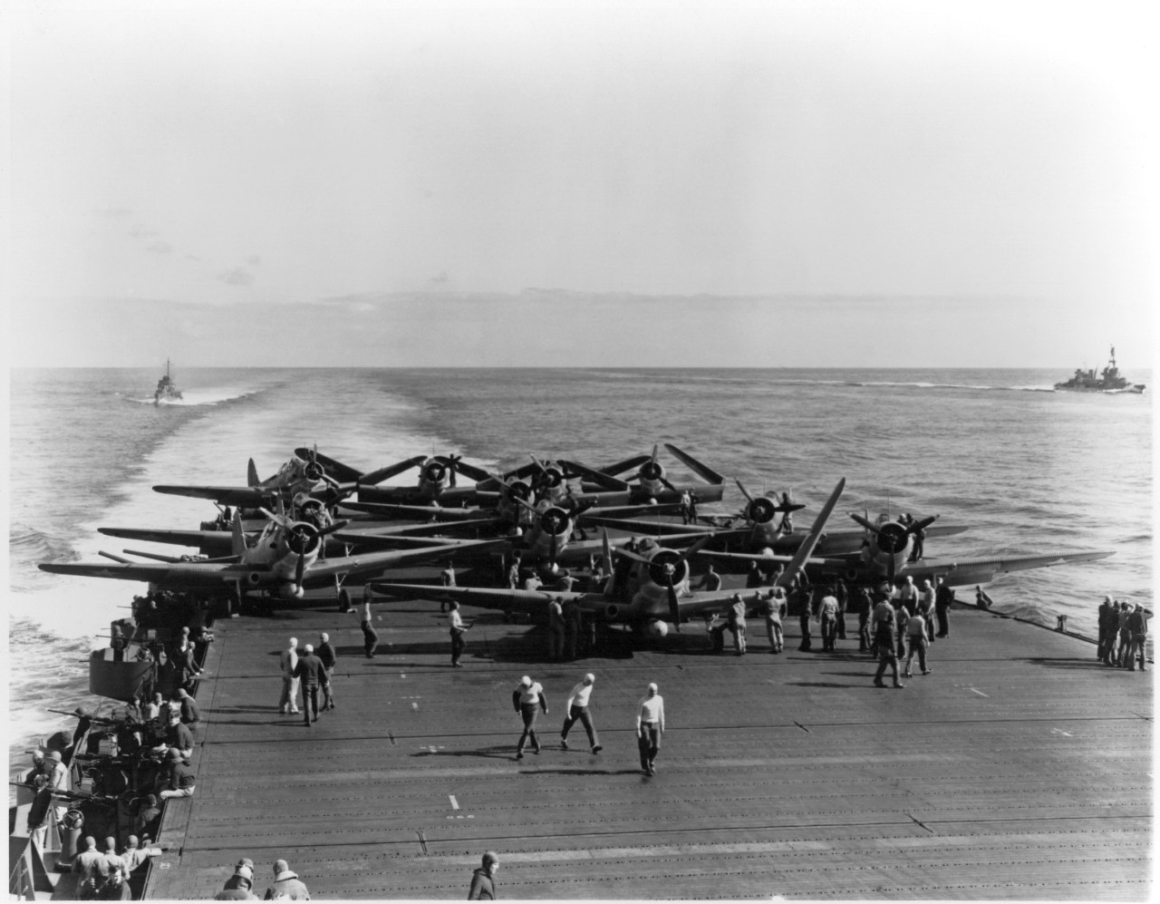 Photo #: 80-G-41686  Battle of Midway, June 1942