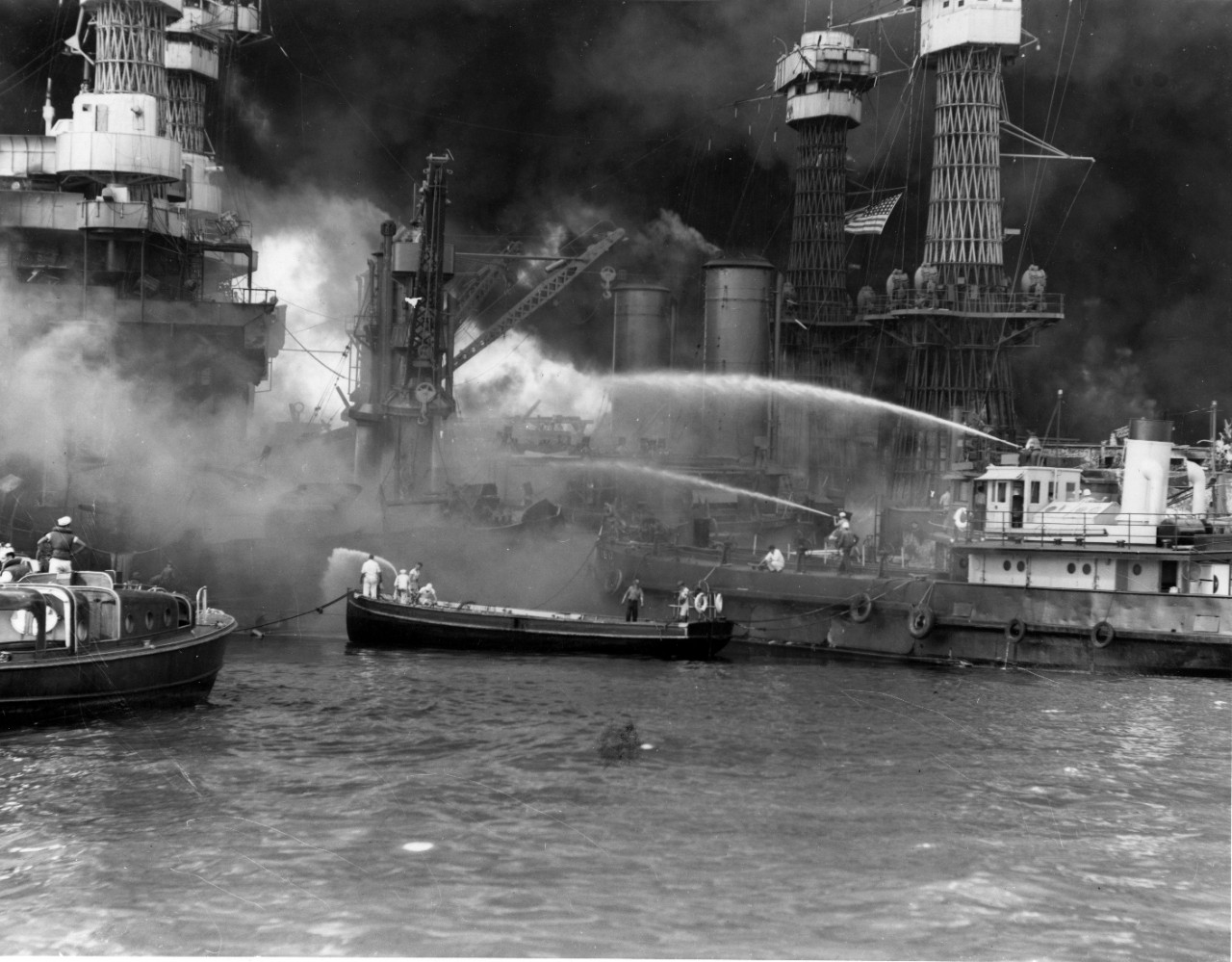 Photo #: 80-G-19947  Pearl Harbor Attack, 7 December 1941