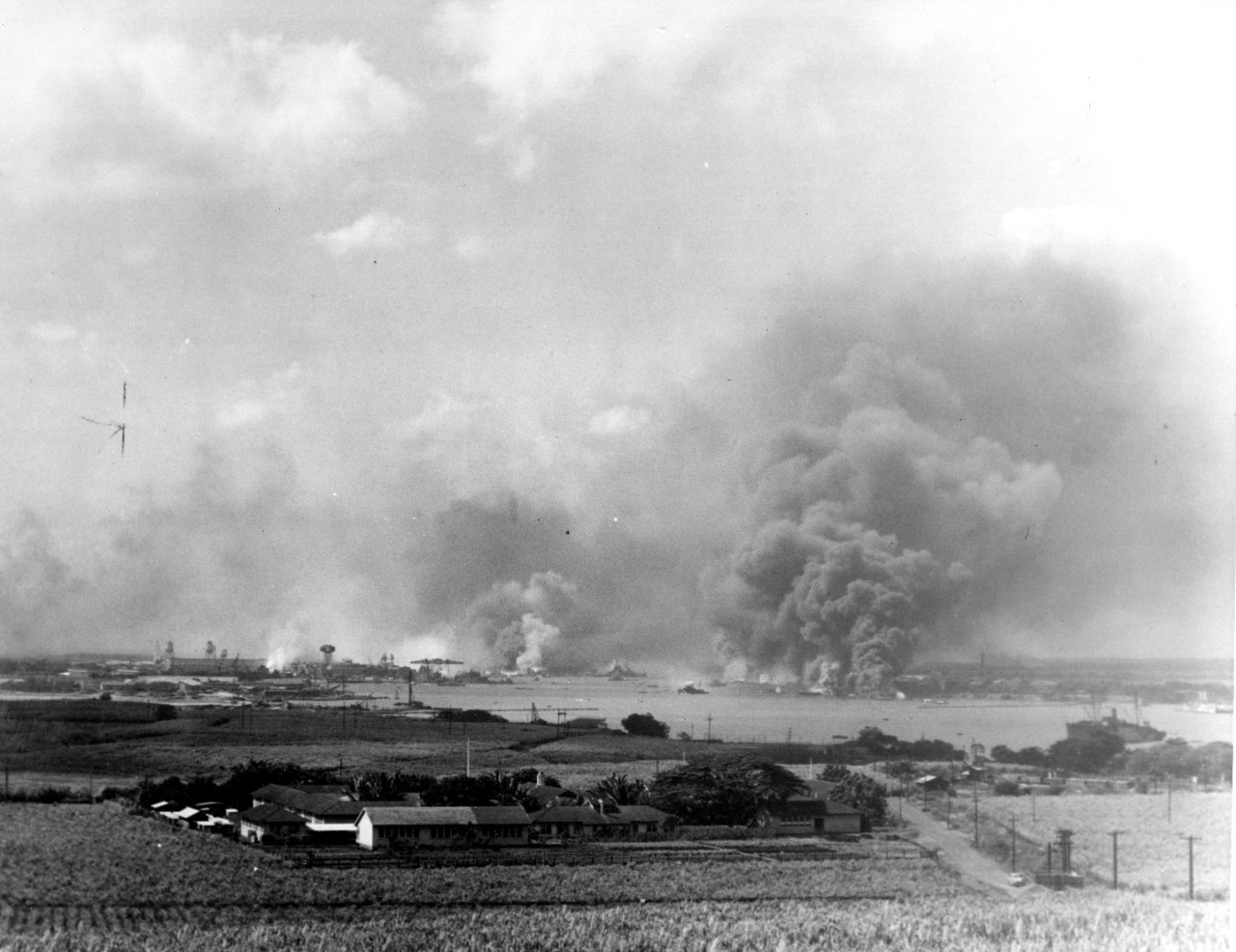 Photo #: NH 97376  Pearl Harbor Attack, 7 December 1941