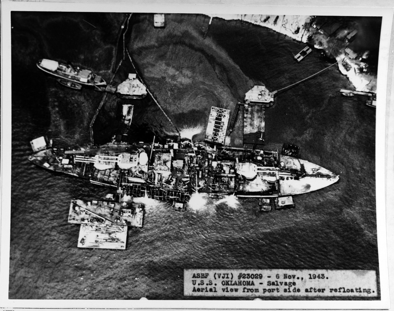 Photo #: NH 64496  Salvage of USS Oklahoma (BB-37), 1942-44