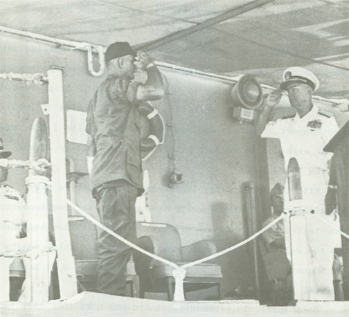 Image of Admiral Ward Reports for Duty as COMNAVFORV to General William C. Westmoreland, COMUSMACV