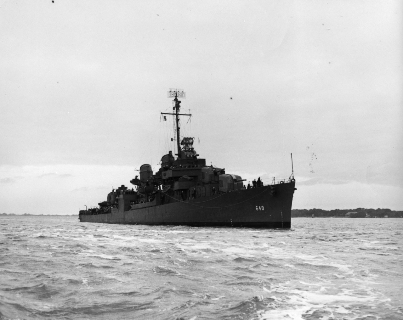 USS Albert W. Grant (DD-649)