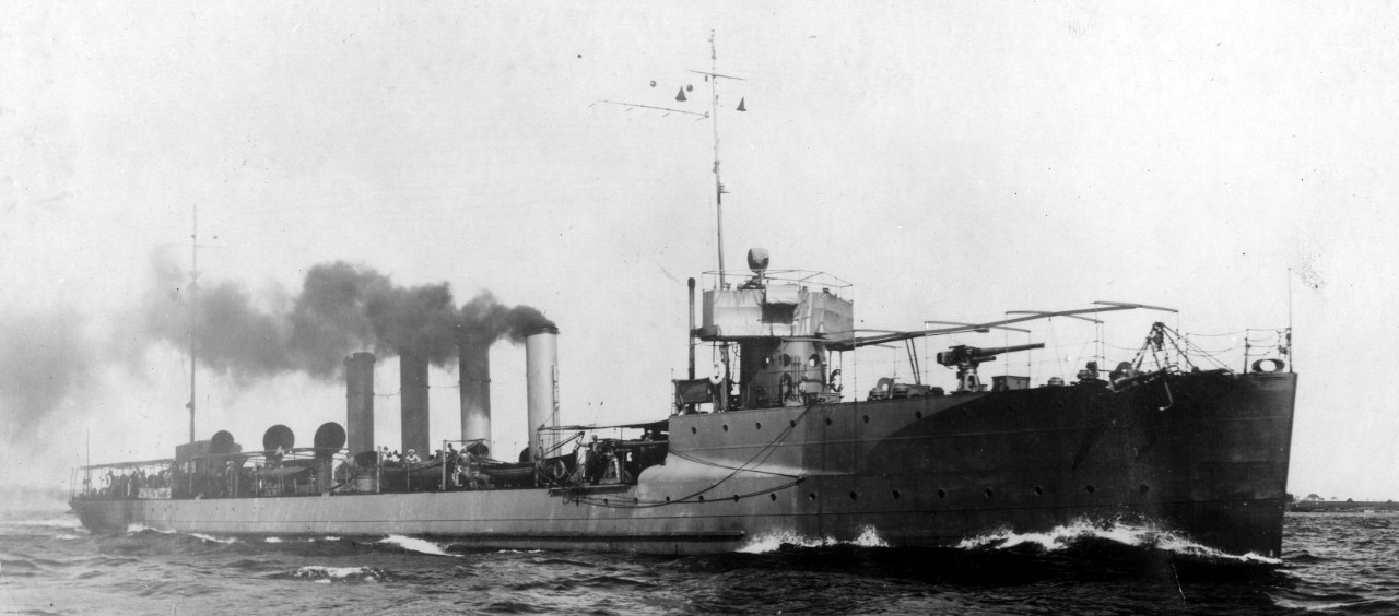 Ammen underway, prior to the World War. (U.S. Navy Bureau of Ships Photograph, 19-N Collection, National Archives and Records Administration, Still Pictures Branch, College Park, Md.) 