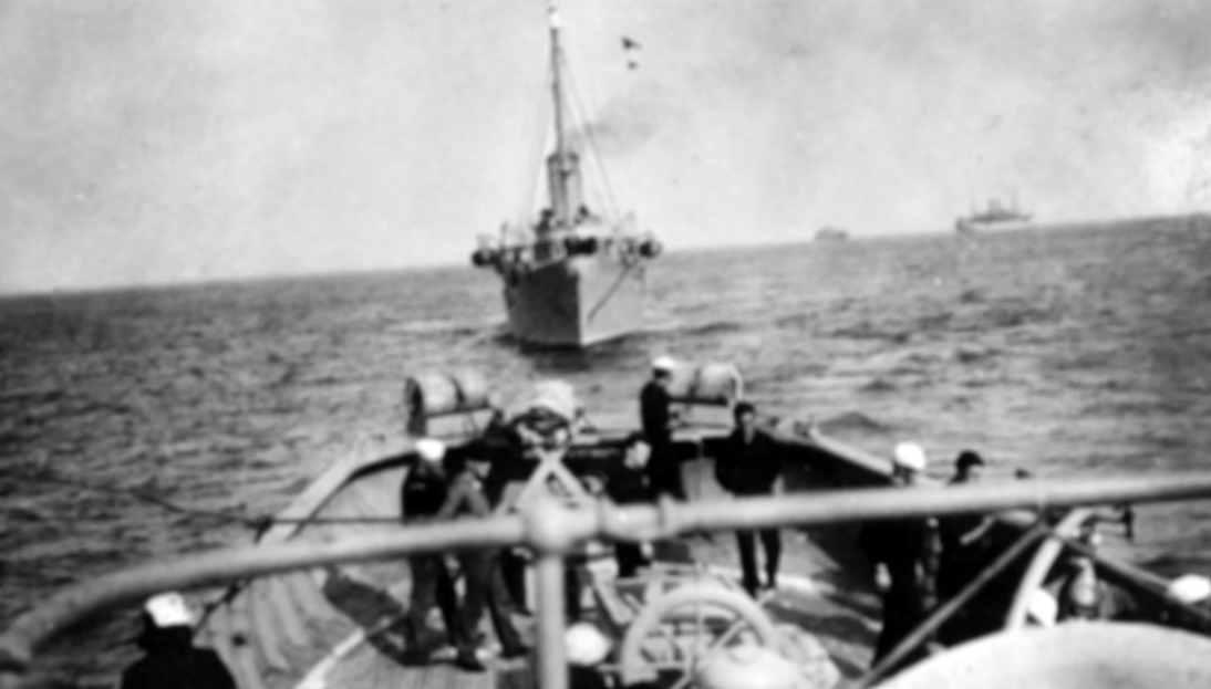 Aphrodite engaged in convoy escort during World War I photographed from a fellow escorting ship. (Naval History and Heritage Command Photograph NH 57627)