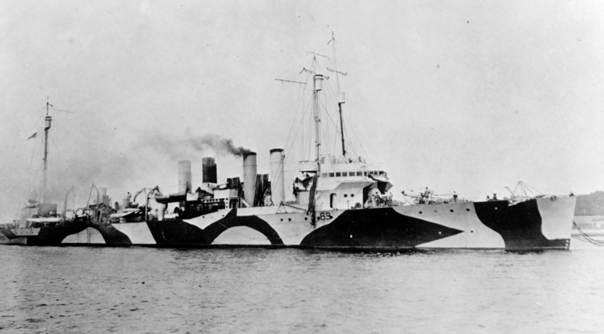Caldwell alongside another destroyer, 1918, while painted in pattern camouflage, her identification number (69) painted beneath the bridge. Note crow’s nests at the fore- and mainmasts. (Naval History and Heritage Command Photograph NH 55001)