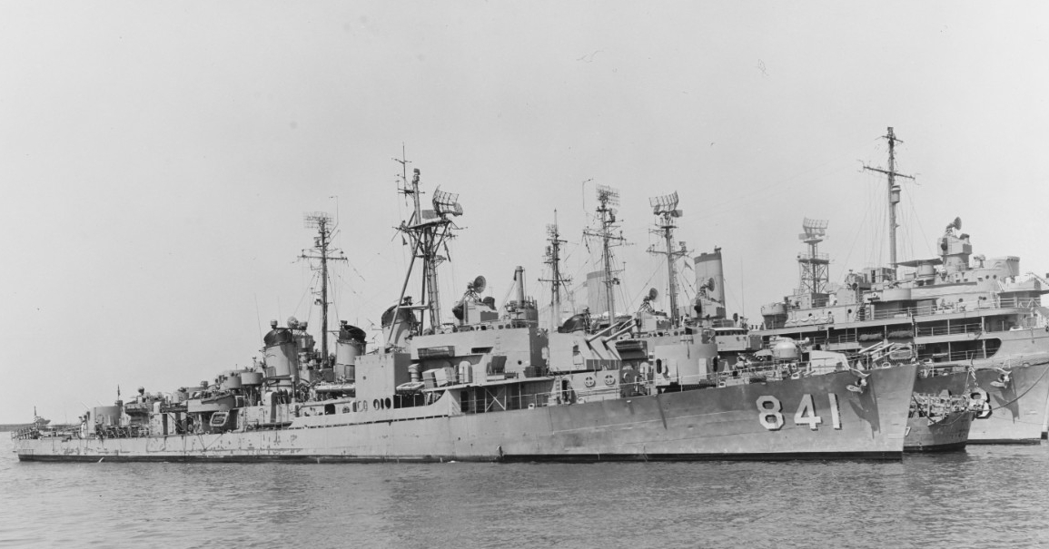 Two destroyers and an antisubmarine destroyer nest together in between their deployments (left–right): Noa (DD-841), Corry, and Witek (DDE-848), 1951. (Naval History and Heritage Command Photograph NH 81822)