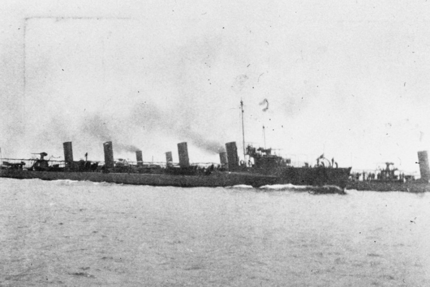 The First Torpedo Flotilla deploying into a wedge formation while steaming off Chefoo, China, during the summer of 1905. Photographed from Dale (Destroyer No. 4). The other ships present are (as numbered): 1. Decatur (Destroyer No. 5); 2. Barry (Destroyer No. 2); 3. Chauncey (Destroyer No. 3); and 4. Bainbridge (Destroyer No. 1). The Flotilla was commanded by Lt. Dudley W. Knox. Donation of Mrs. J.R. Kean, 1938. Courtesy of Capt. Dudley W. Knox, USN (Ret.). (Naval History and Heritage Command Photograph NH 52103)