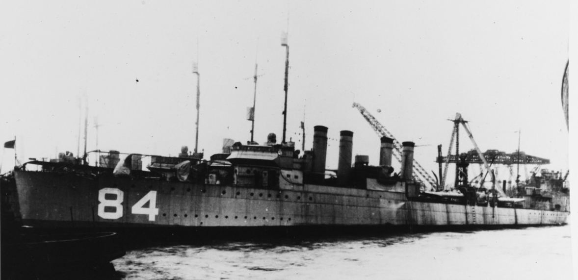 Dyer in port, circa 1920. (Naval History and Heritage Command Photograph NH 84172)