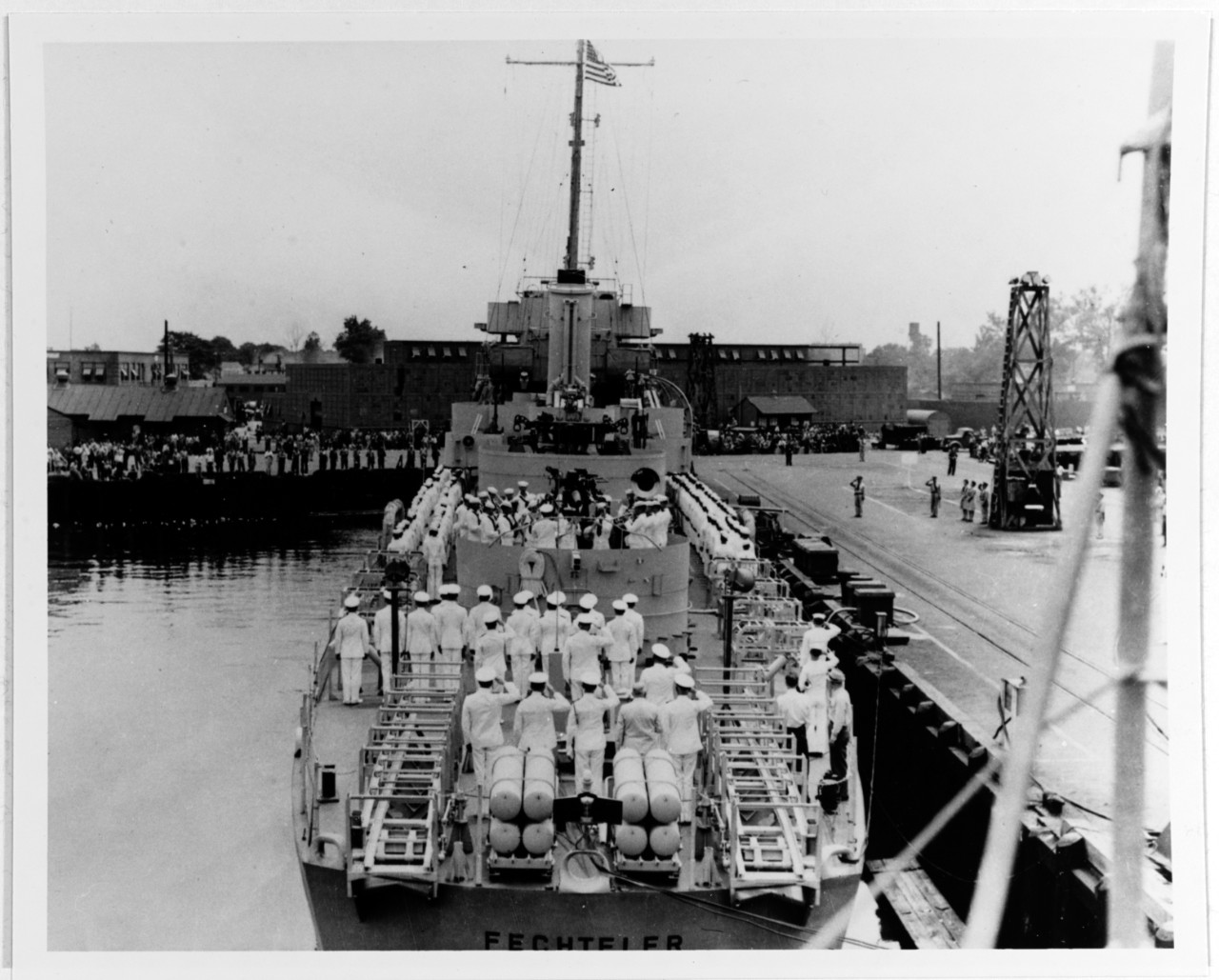 Fechteler’s commissioning ceremony at the Norfolk Navy Yard, 1 July 1943. (Naval History and Heritage Command Photograph NH 79827)