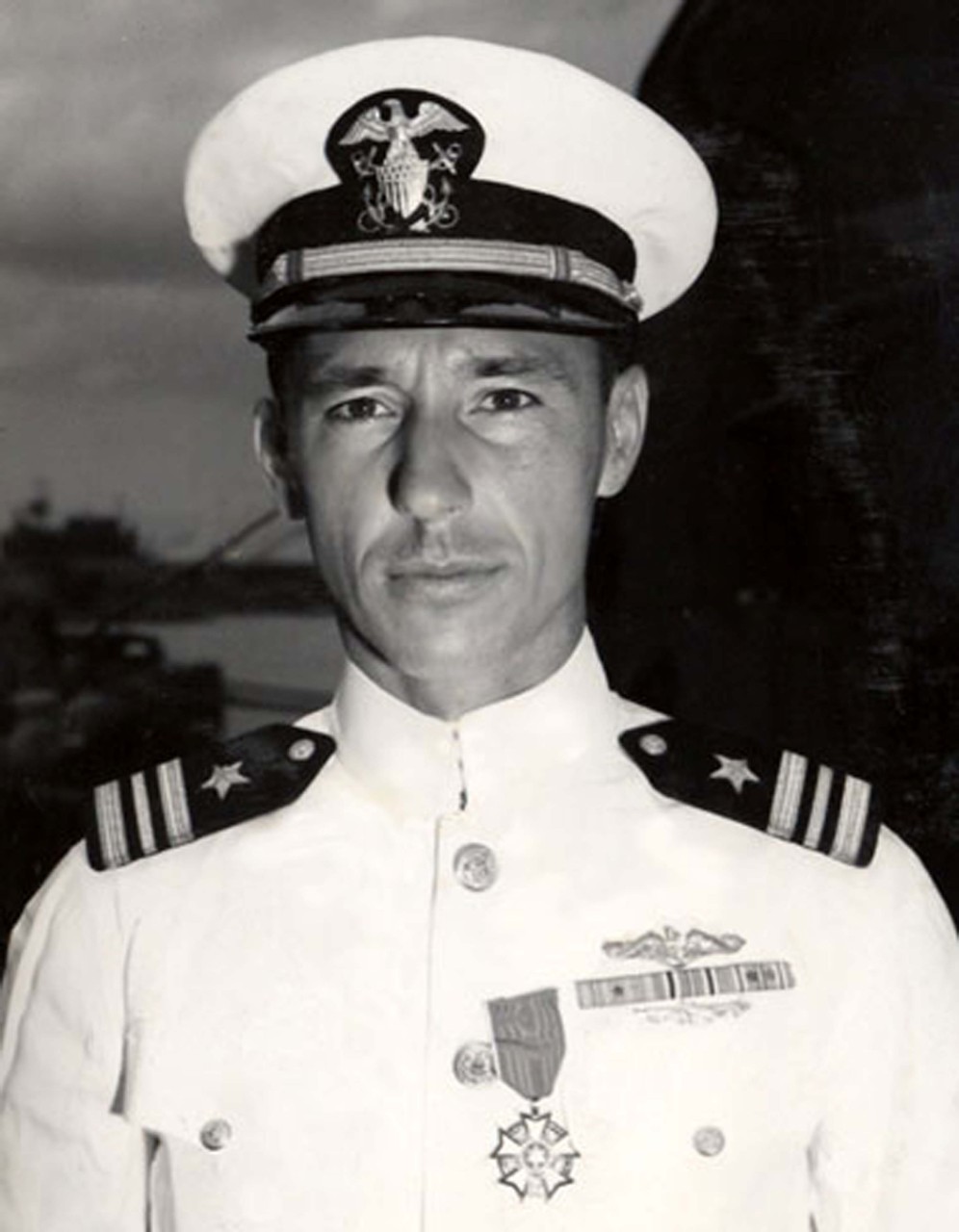 Lt. Cmdr. Thomas B. Oakley, Jr., took command of Growler before she departed for her ninth war patrol, and successfully led two wolf packs in the South China Sea. (Naval History and Heritage Command Photograph in Officer Biography File)
