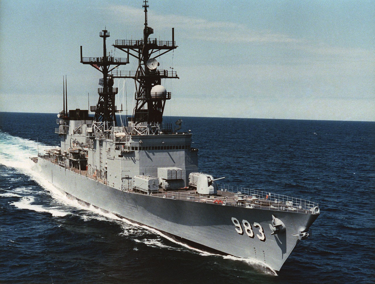 John Rodgers (DD-983) underway in the Gulf of Mexico during sea trials, 7 March 1985. (U.S. Navy Photograph SC-86-00300, National Archives and Records Administration, Still Pictures Division, College Park, Md.) 