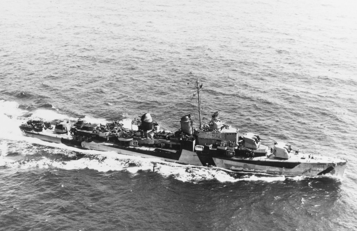 An aerial view of Meredith displays the ship’s clean lines as she slices through the Atlantic, 16 April 1944. (Naval History and Heritage Command Photograph NH 89423)