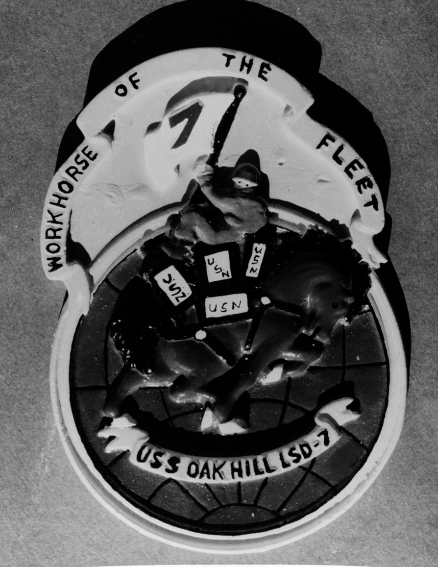 Insignia: USS OAK HILL (LSD-7)