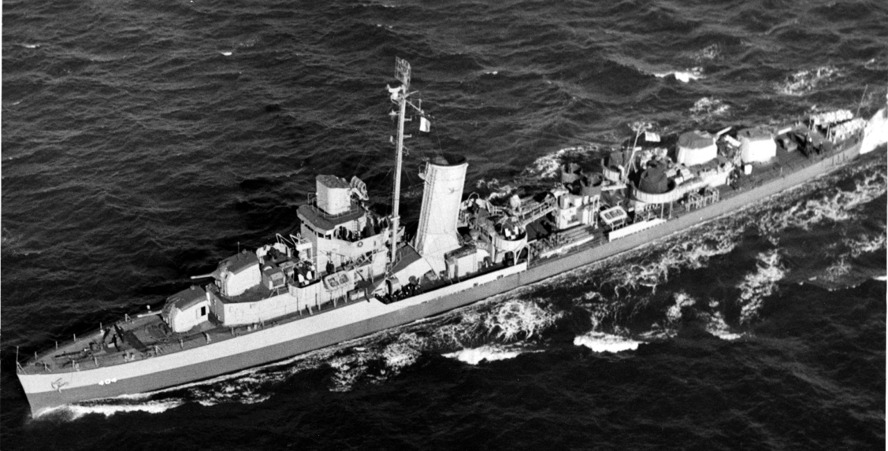Rhind off New York City on 16 January 1944. (U.S. Navy Bureau of Ships Photograph BS 58142, National Archives and Records Administration, Still Pictures Division, College Park, Md.)