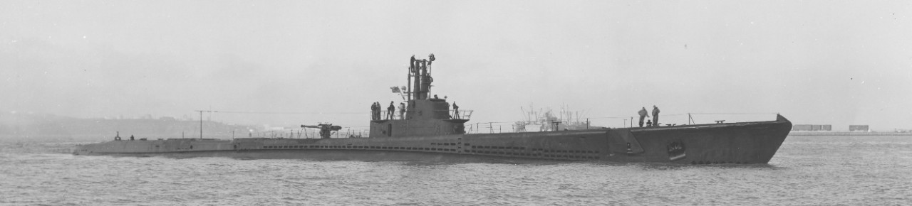 Salmon following her refit at Mare Island Navy Yard, 10 August 1944. (Salmon (SS-182), Ships History, Naval History and Heritage Command)