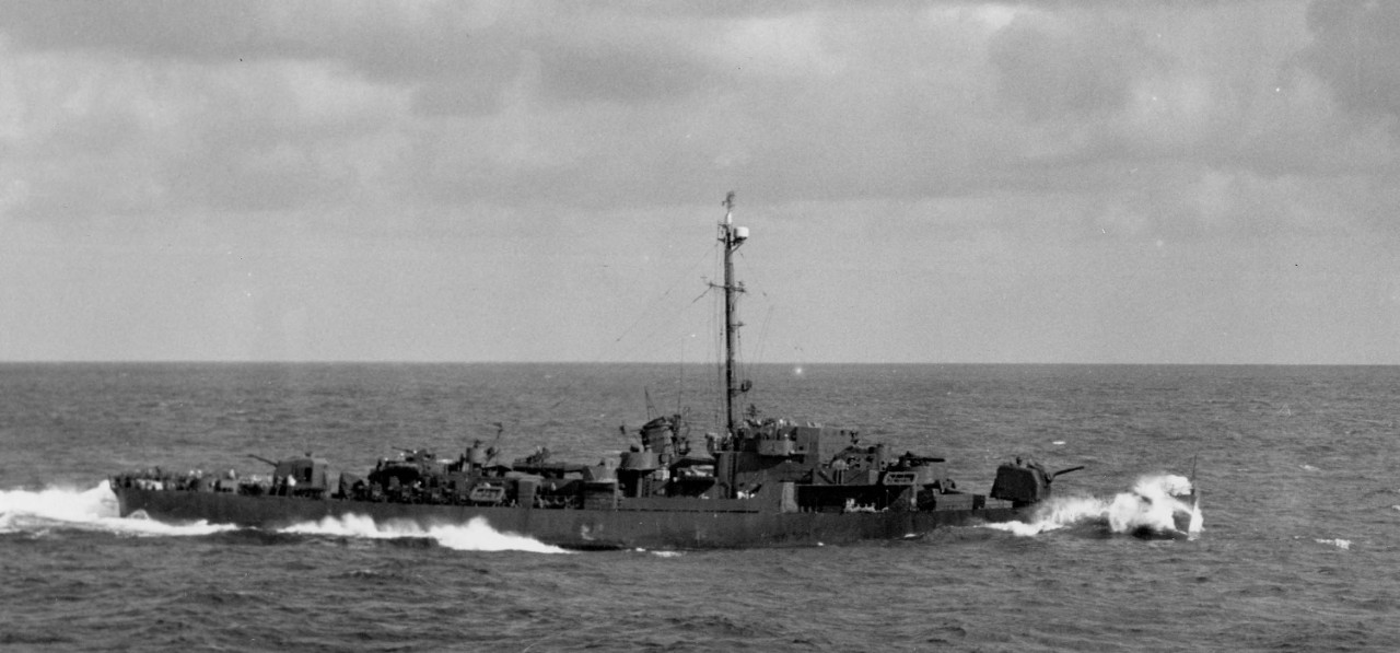 USS Shelton (DE-407)