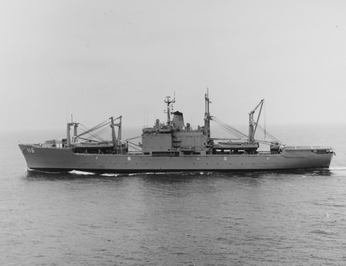 USS ST. LOUIS (LKA-116)