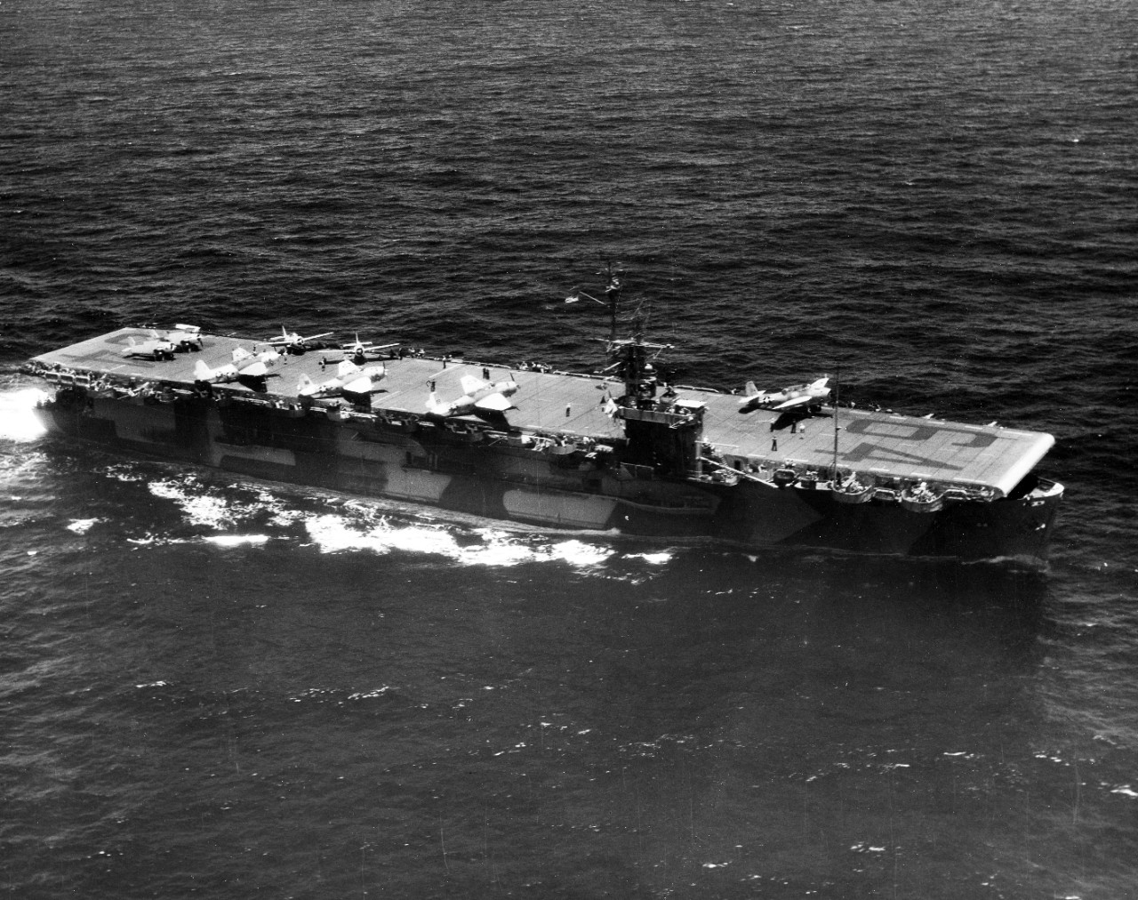 USS Tripoli (CVE-64)