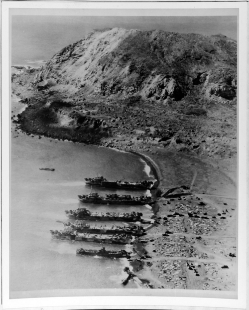 NH 65314 Iwo Jima Operation (LST-779 Furthest Away), 1945