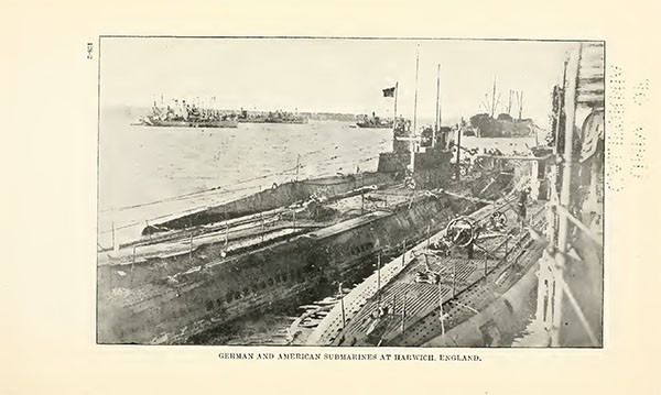 GERMAN AND AMERICAN SUBMARINES AT HARWICH, ENGLAND.