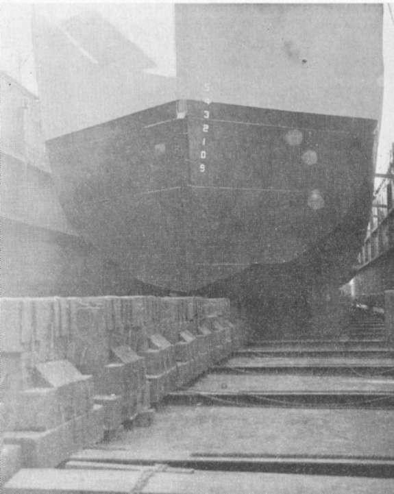 Photo 64: SELFRIDGE (DD 357) View in ARD-2 after plating had been installed on temporary bow.
