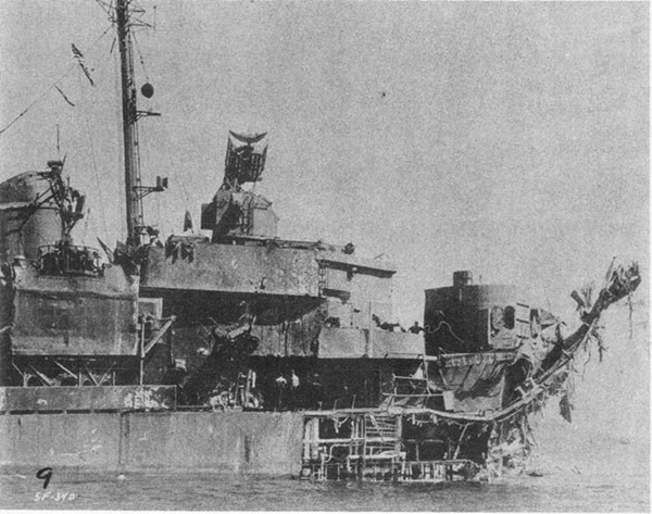 Photo 2-3: LINDSEY (DM32) At Kerama Retto before docking, April 1945.