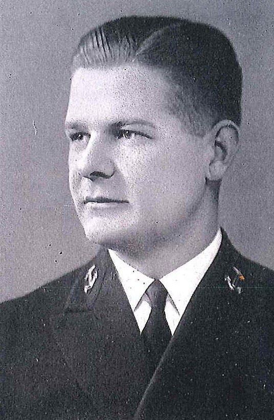 Photo of Captain Arthur H. Berndston copied from page 341 of the 1940 edition of the U.S. Naval Academy yearbook 'Lucky Bag'.