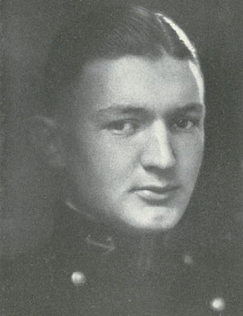 1925 Lucky Bag class photograph of Donald C. Varian.