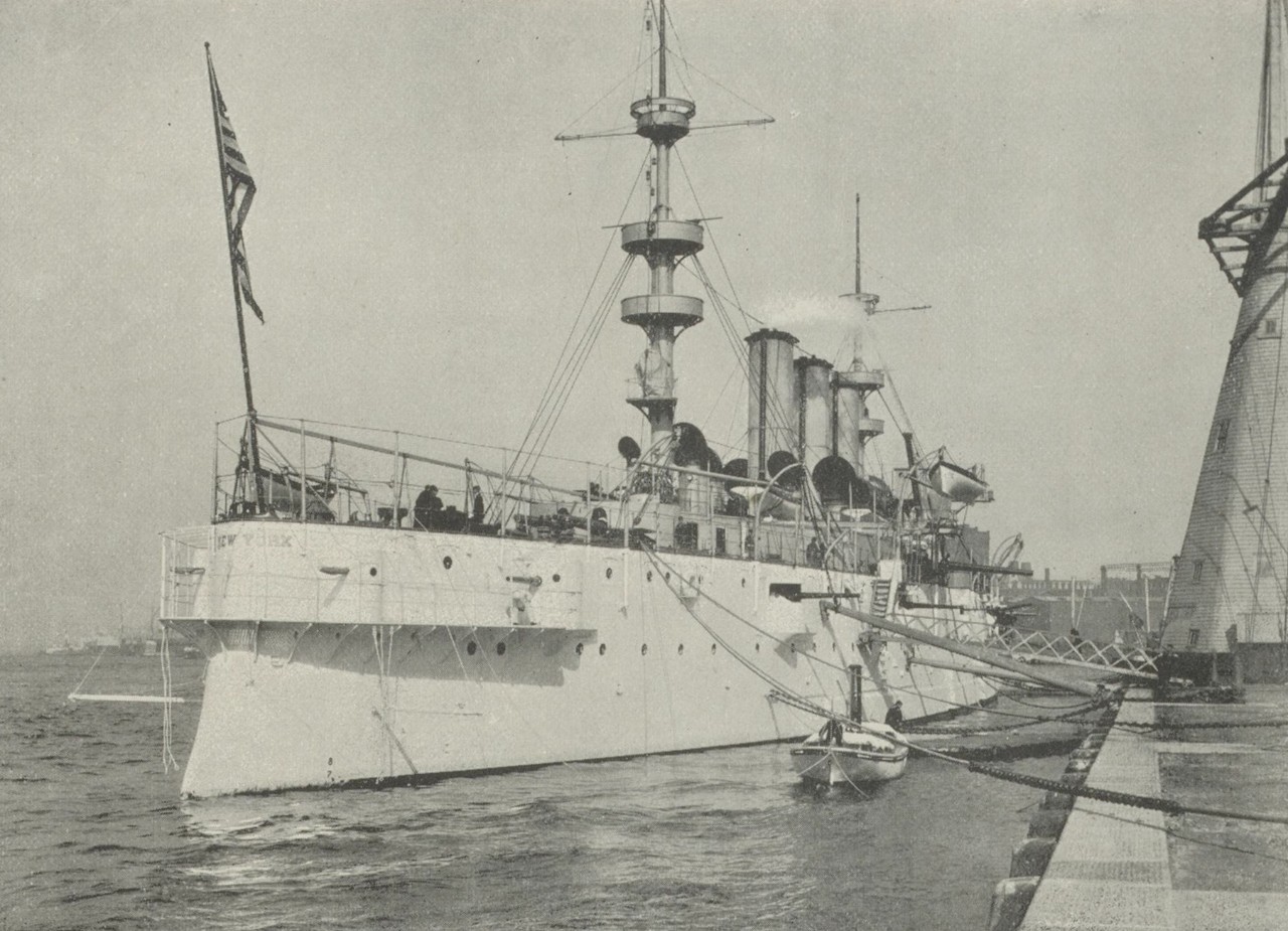A picture of the USS Brooklyn which was the flagship of Commodore Schley.