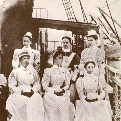 A photograph of nurses on the US Army Hospital Ship Relief off the coast of Cuba in 1898.