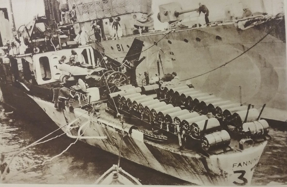 Photograph of Fanning with depth charges