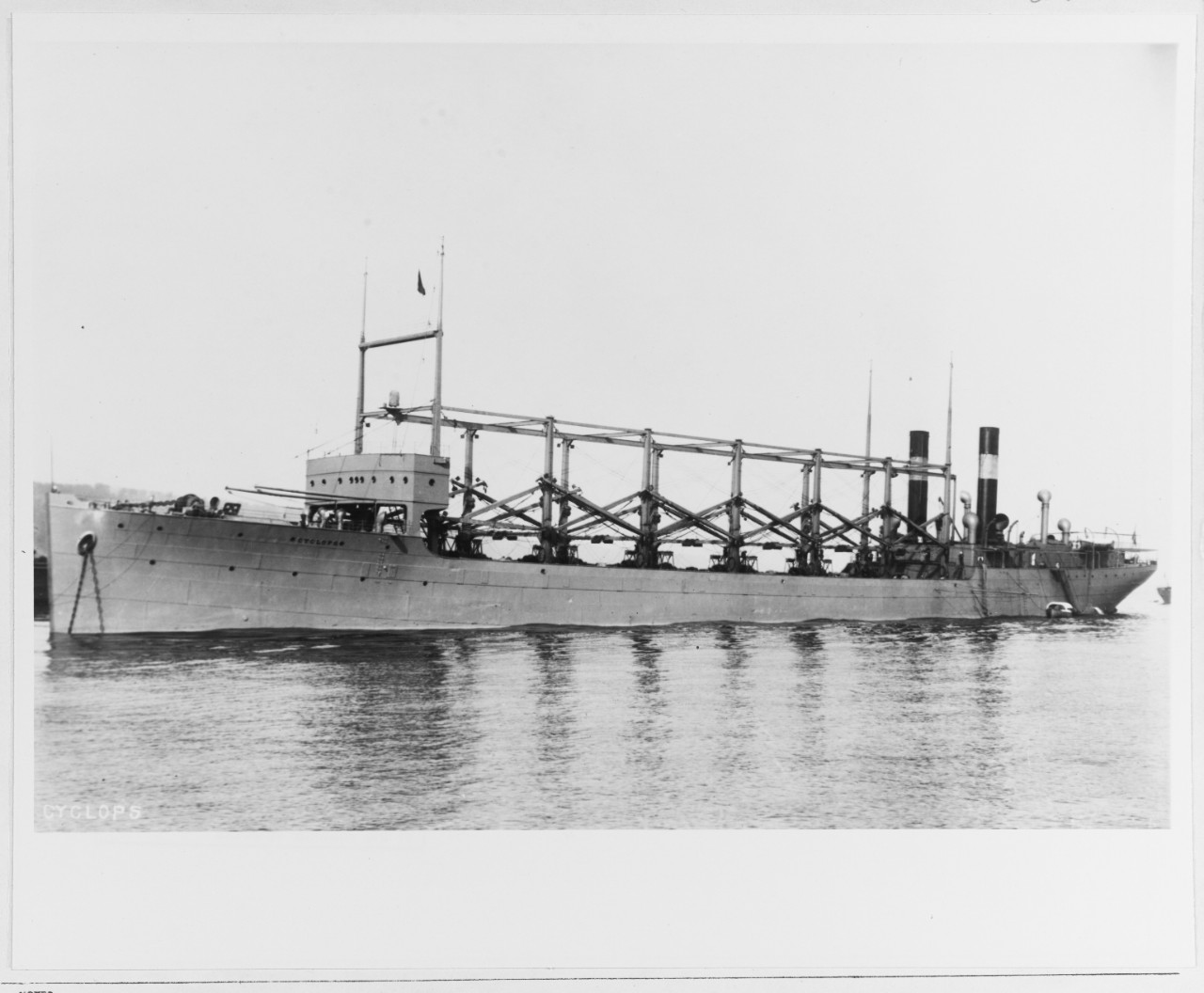 Photograph of the collier