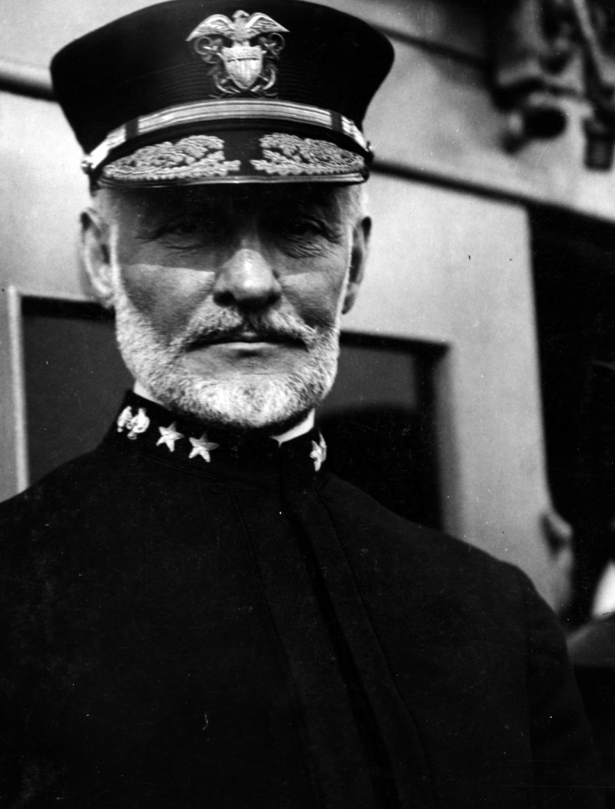 Photograph of Rear Admiral Sims, Commander, U.S. Naval Forces in European Waters during World War I